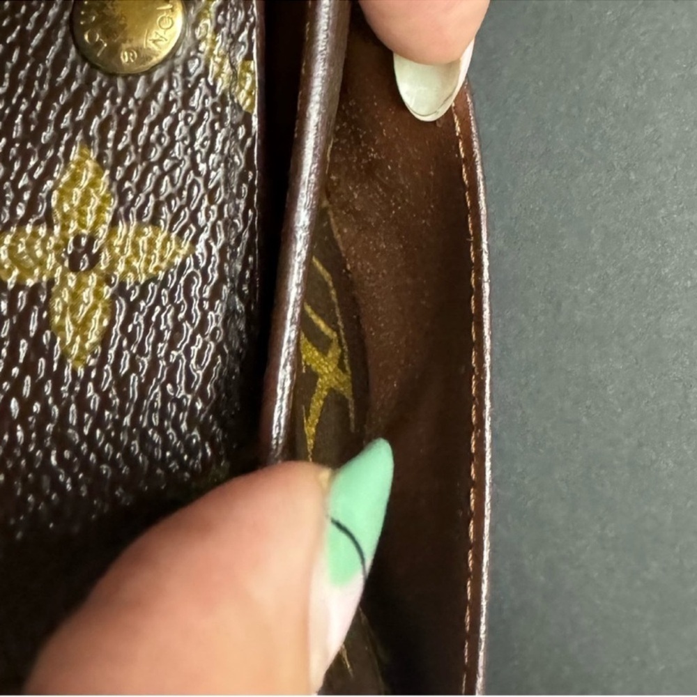 Louis Vuitton ‘Sarah’ Wallet - Picture 13 of 15